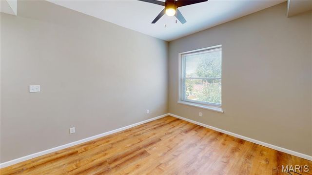 3670 Russell Boulevard, St Louis, MO 63110
