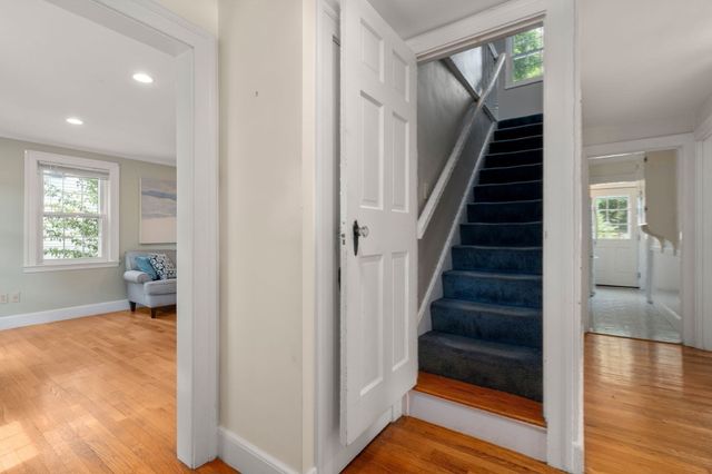 12 Arch Street, Framingham, MA 01702