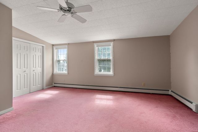 12 Arch Street, Framingham, MA 01702