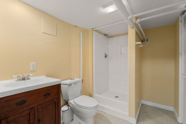 12 Arch Street, Framingham, MA 01702