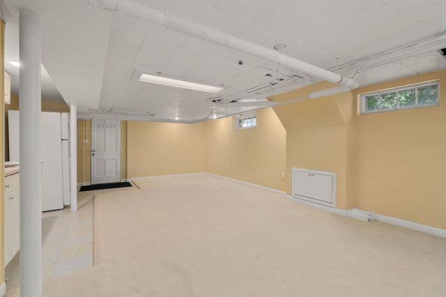 12 Arch Street, Framingham, MA 01702