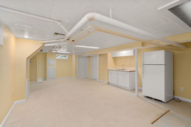 12 Arch Street, Framingham, MA 01702