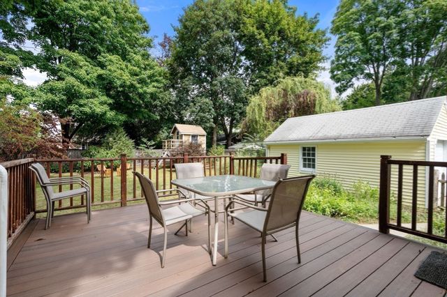 12 Arch Street, Framingham, MA 01702