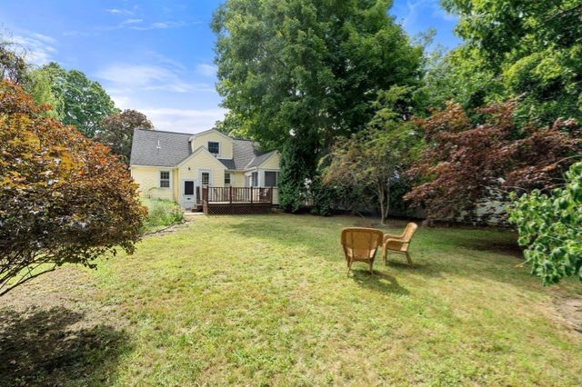 12 Arch Street, Framingham, MA 01702