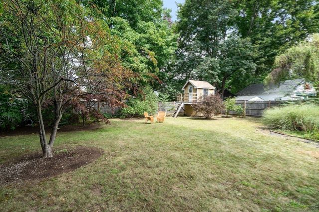 12 Arch Street, Framingham, MA 01702