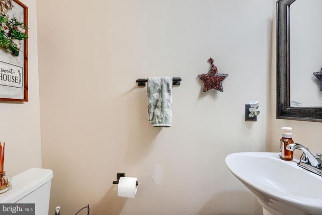 24 CHES HAVEN RD, Earleville, MD 21919