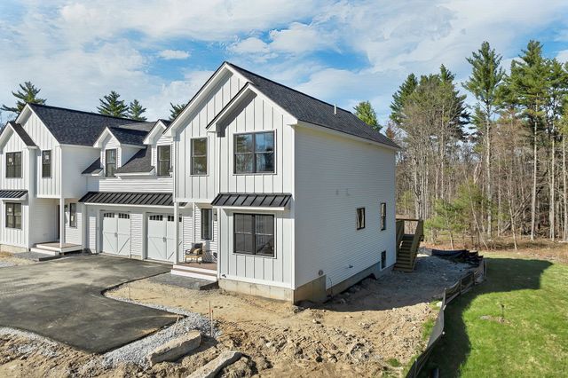 669 High Street, Candia, NH 03034