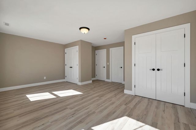 669 High Street, Candia, NH 03034