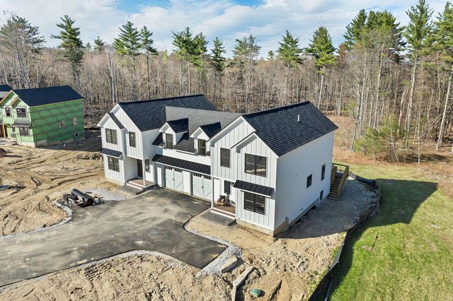 669 High Street, Candia, NH 03034