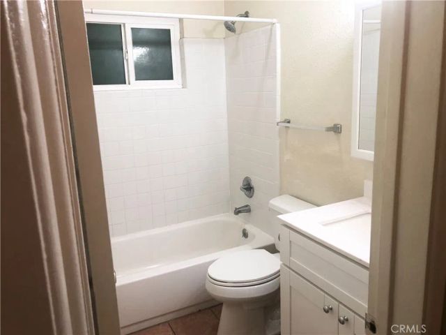4411 Farquhar, Los Alamitos, CA 90720