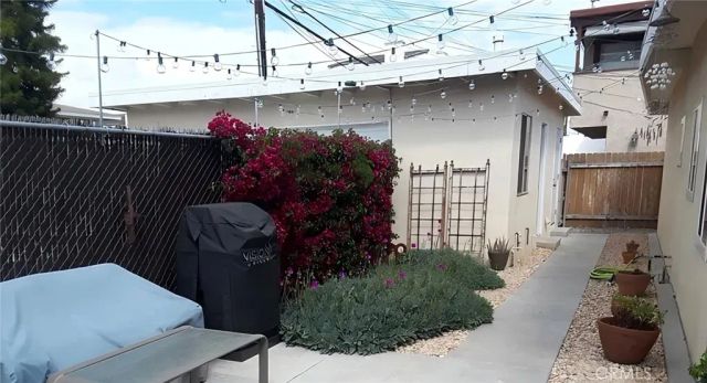 4411 Farquhar, Los Alamitos, CA 90720