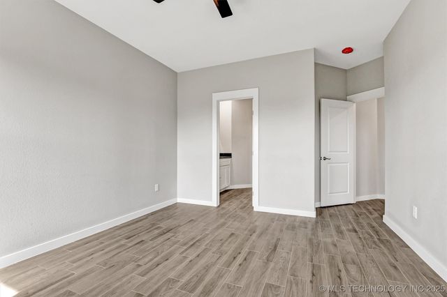 1181 Wild Indigo Circle, Calera, OK 74730