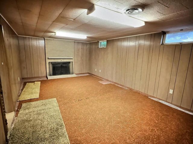 525 PEMBROOK COURT, Neenah, WI 54956