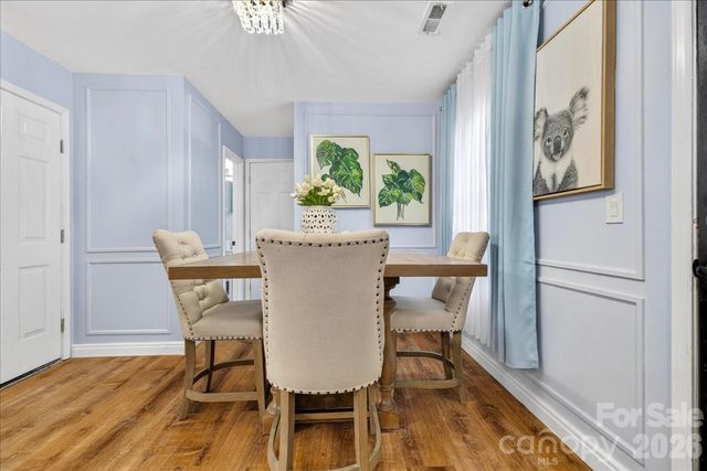 6219 Thompson Brook Lane, Charlotte, NC 28212