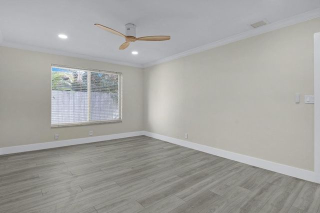 912 SE 8th Court, Deerfield Beach, FL 33441