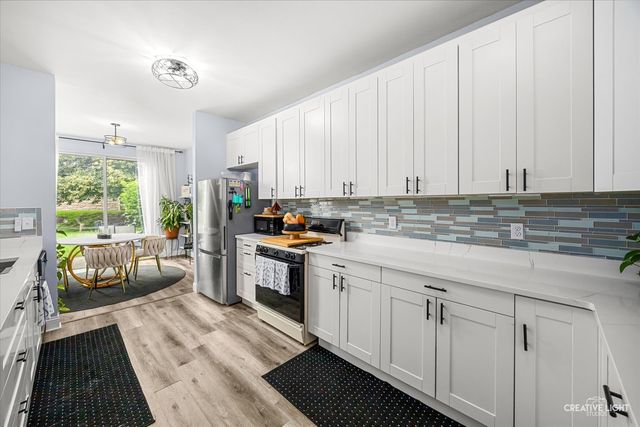 1511 Stoneridge Circle, Yorkville, IL 60560
