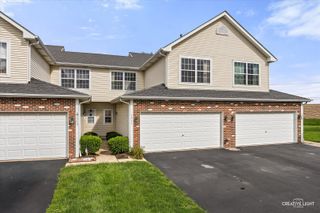 1511 Stoneridge Circle, Yorkville, IL 60560