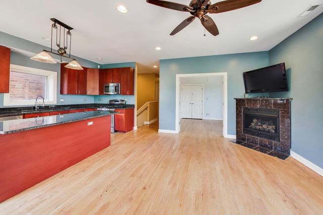 1416 W FARWELL Street 2F, Chicago, IL 60626