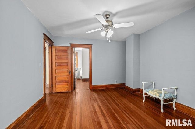 2105 15TH Street, Moline, IL 61265