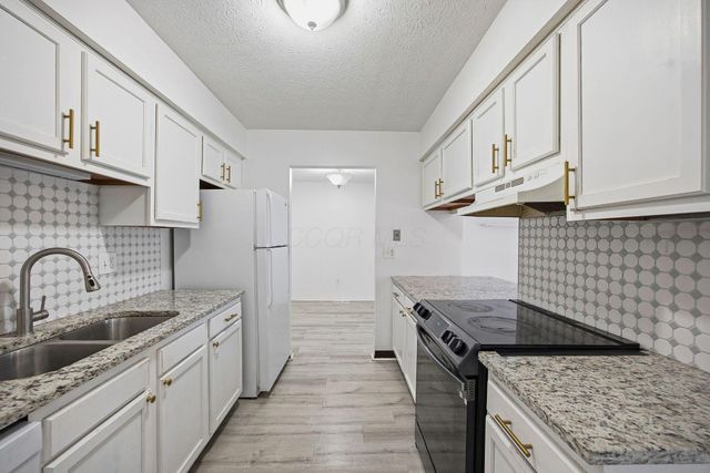 5258 Captains Court, E, Columbus, OH 43220