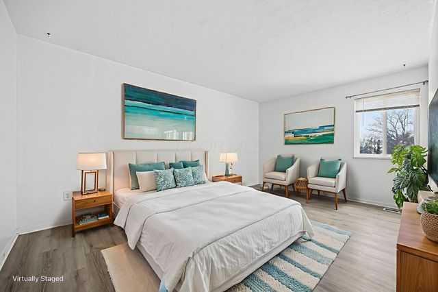 5258 Captains Court, E, Columbus, OH 43220