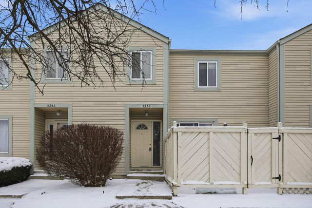 5258 Captains Court, E, Columbus, OH 43220