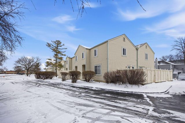 5258 Captains Court, E, Columbus, OH 43220