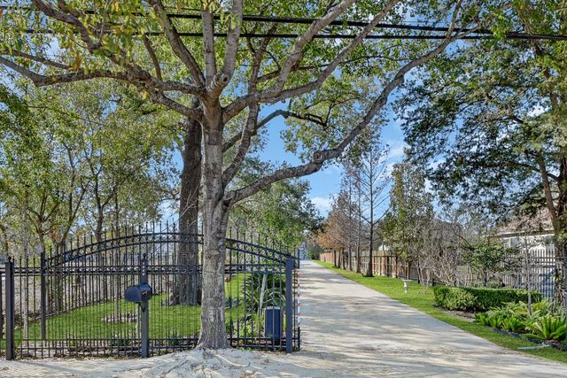 1959 Knoll Street, Houston, TX 77080