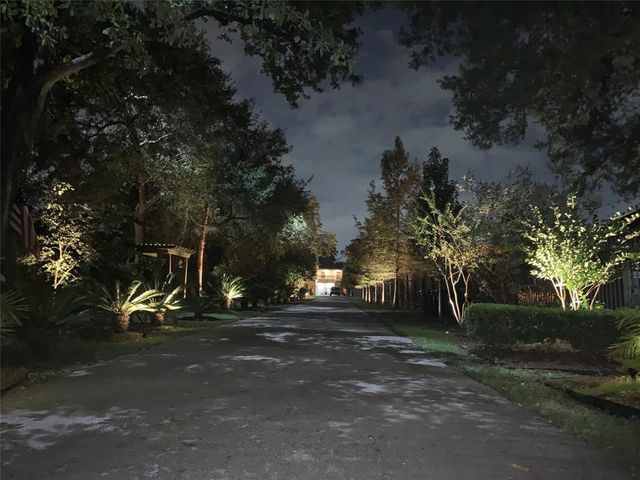 1959 Knoll Street, Houston, TX 77080