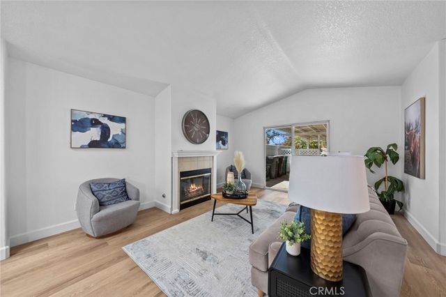 40415 Via Francisco, Murrieta, CA 92562