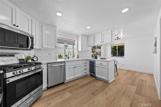 40415 Via Francisco, Murrieta, CA 92562