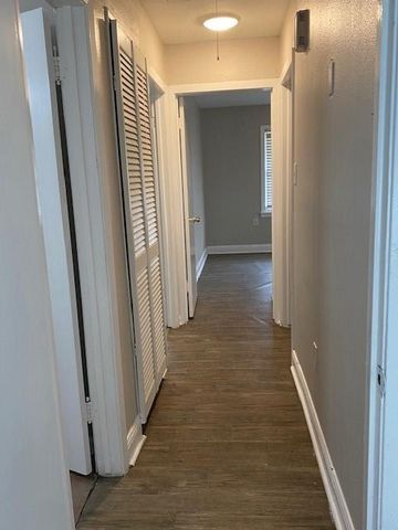 5709 Beechnut Street, Houston, TX 77074