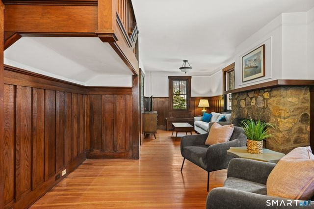 32 Catalpa Road, Wilton, CT 06897