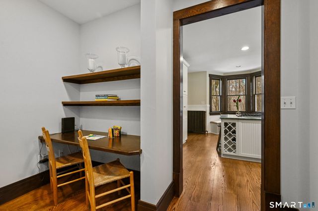 32 Catalpa Road, Wilton, CT 06897