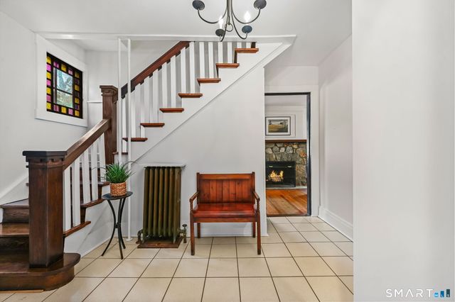 32 Catalpa Road, Wilton, CT 06897