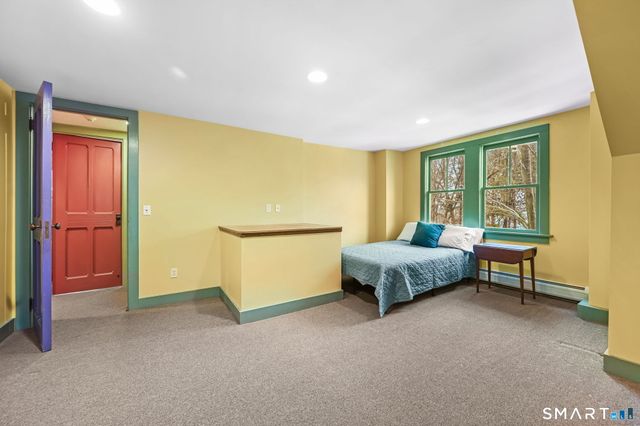 32 Catalpa Road, Wilton, CT 06897