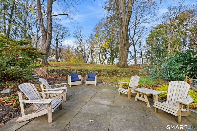 32 Catalpa Road, Wilton, CT 06897