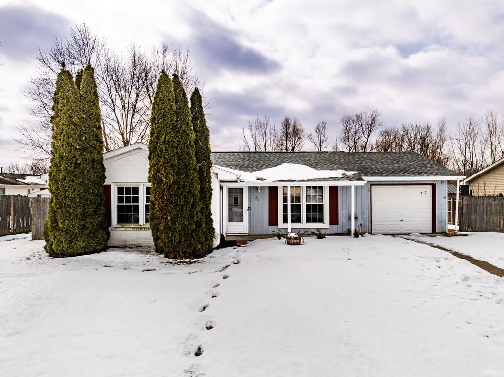 311 Maxine Drive, Garrett, IN 46738