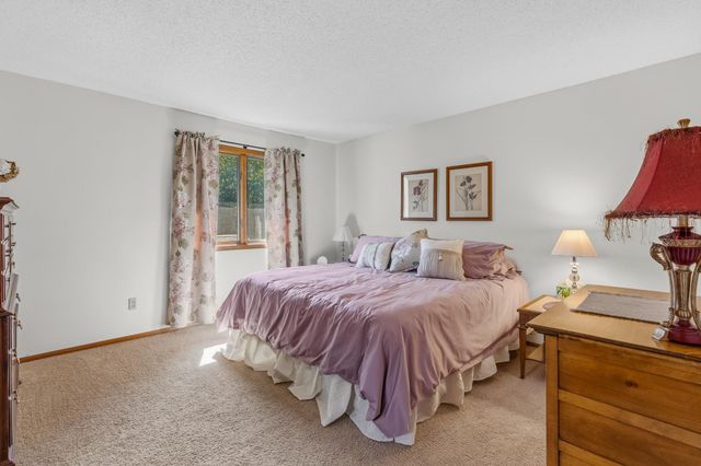 5590 Brickstone Court, Shoreview, MN 55126