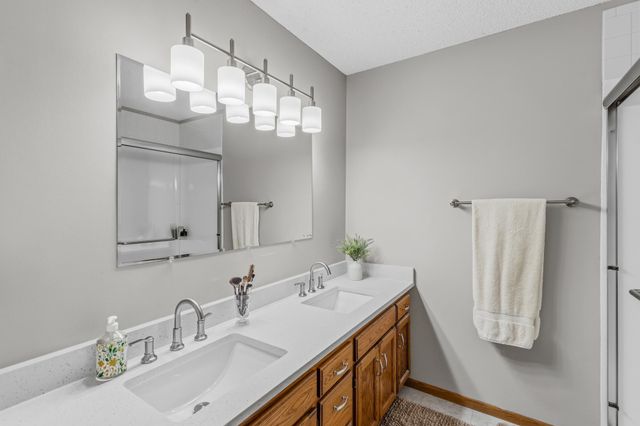 5590 Brickstone Court, Shoreview, MN 55126