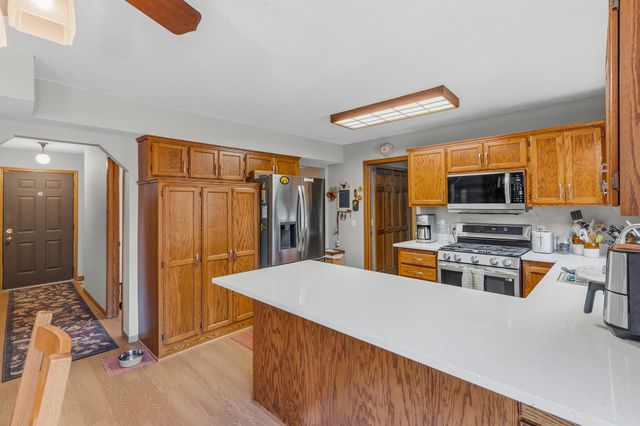 5590 Brickstone Court, Shoreview, MN 55126