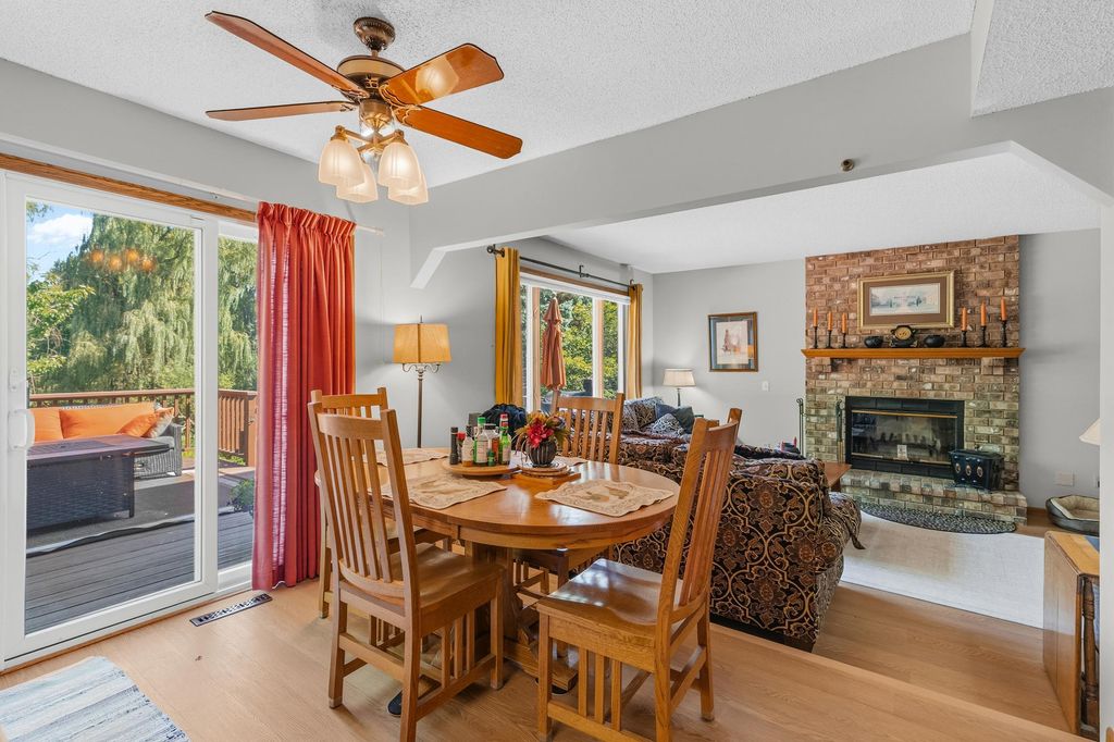 5590 Brickstone Court, Shoreview, MN 55126 — photo 4