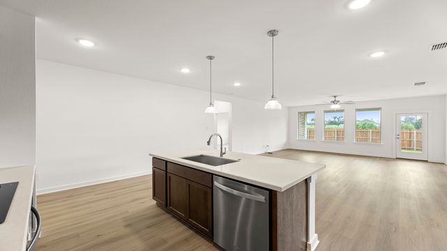 1645 Elle Lane, Aubrey, TX 76227