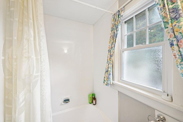 4000 Sheridan Avenue N, Minneapolis, MN 55412