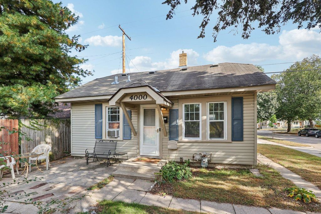 4000 Sheridan Avenue N, Minneapolis, MN 55412