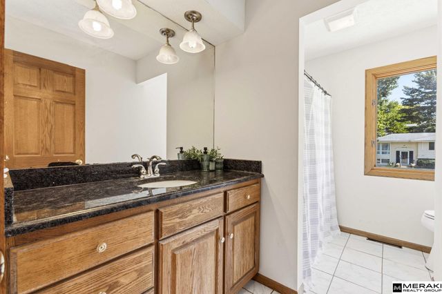 9441 Miami Street, Omaha, NE 68134