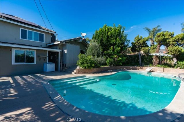 704 N Poplar, Montebello, CA 90640