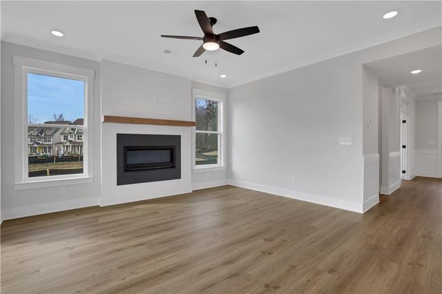 154 Marble Tree Way, Ball Ground, GA 30107