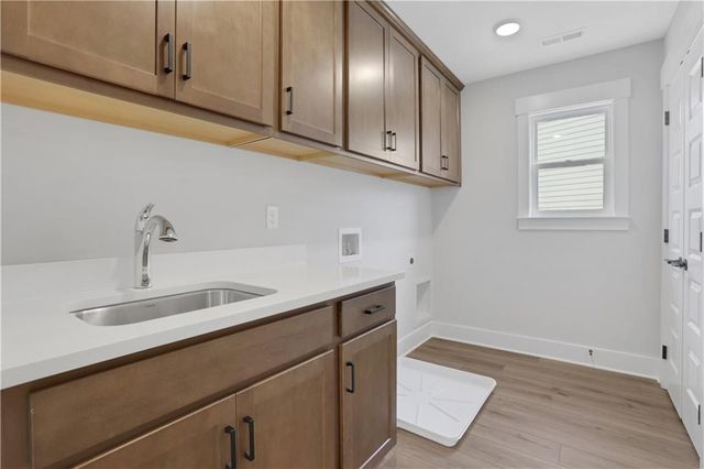 154 Marble Tree Way, Ball Ground, GA 30107