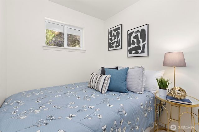 39201 Orville Road E, Eatonville, WA 98328